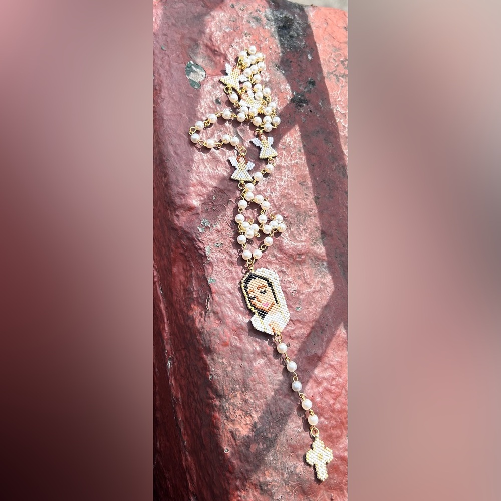 Beaded Pearl Rosary Necklace with Virgin Mary Pendant